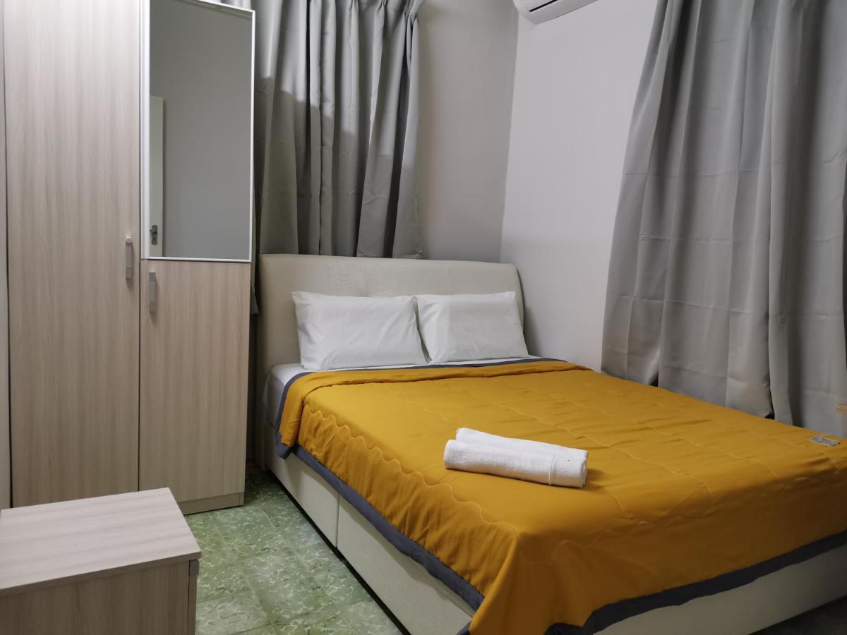 G Fortune Guest House Victoria Green จอร์จทาวน์ ภายนอก รูปภาพ