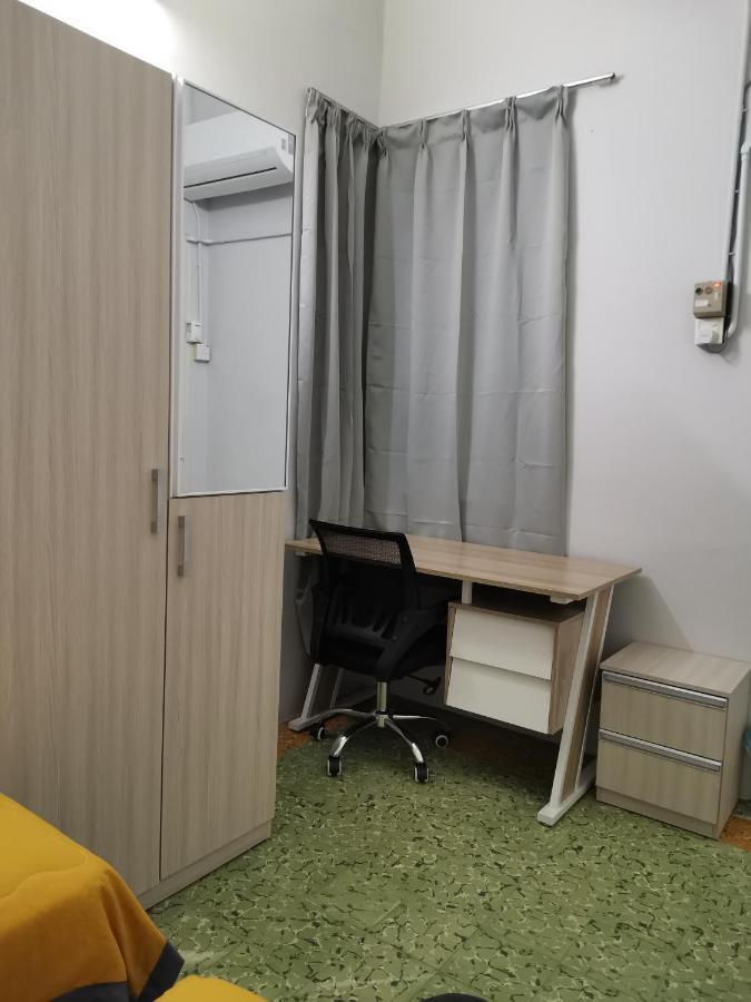 G Fortune Guest House Victoria Green จอร์จทาวน์ ภายนอก รูปภาพ