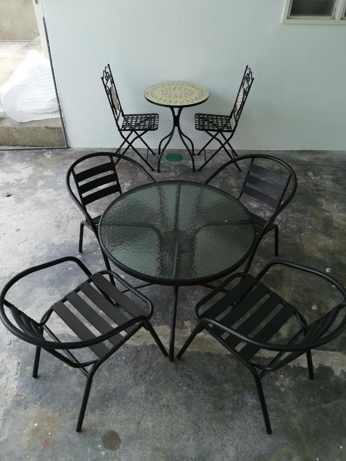 G Fortune Guest House Victoria Green จอร์จทาวน์ ภายนอก รูปภาพ