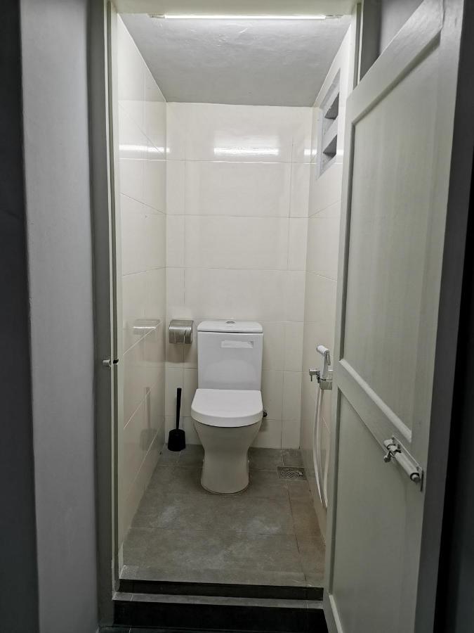 G Fortune Guest House Victoria Green จอร์จทาวน์ ภายนอก รูปภาพ
